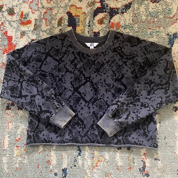 JoyLab Sweaters - Cropped Crew Neck